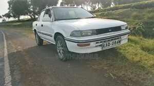 Toyota Corolla II 1997 White