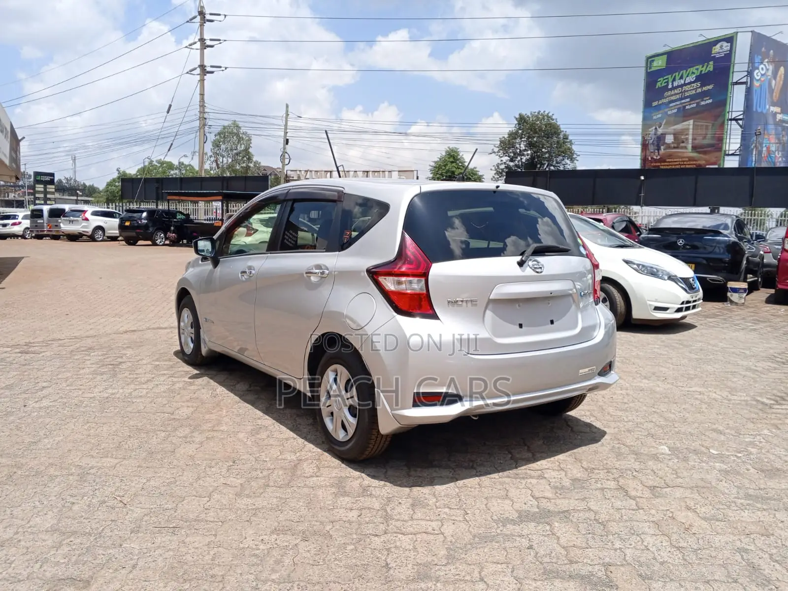 Nissan Note 2018 Silver