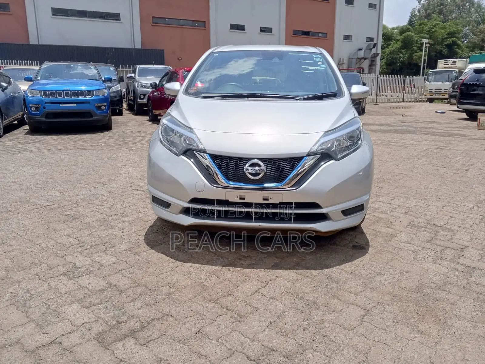 Nissan Note 2018 Silver