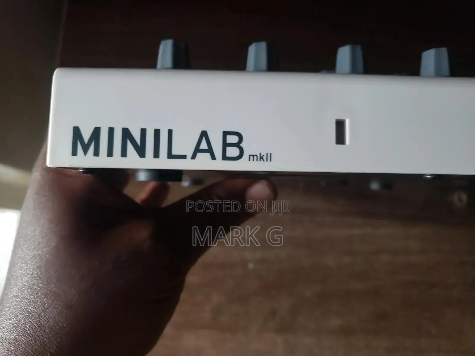 Arturia Minilab Mk2 With Analog Lab Powerful Portable Controller