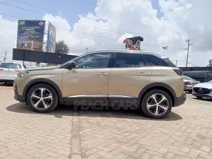 Peugeot 3008 2018 Gold