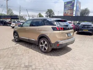 Peugeot 3008 2018 Gold