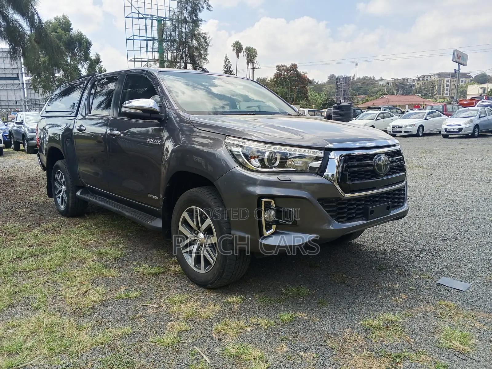Toyota Hilux 2018 Gray