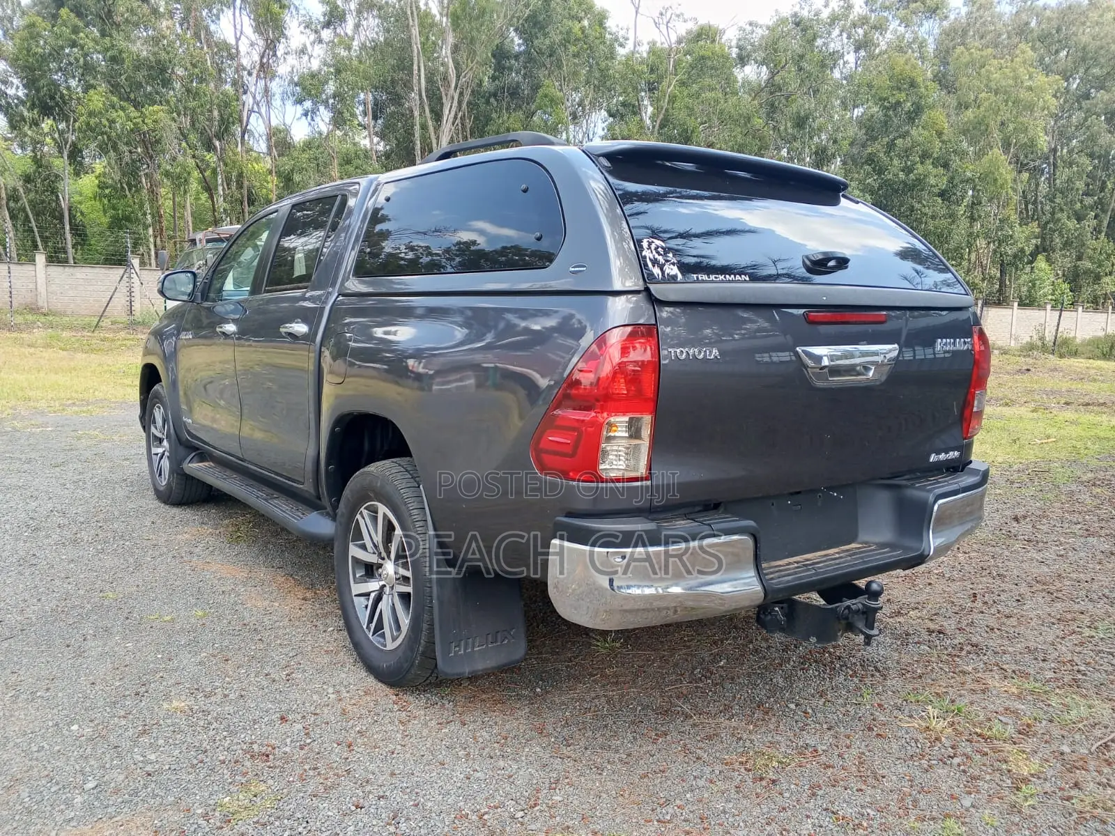 Toyota Hilux 2018 Gray