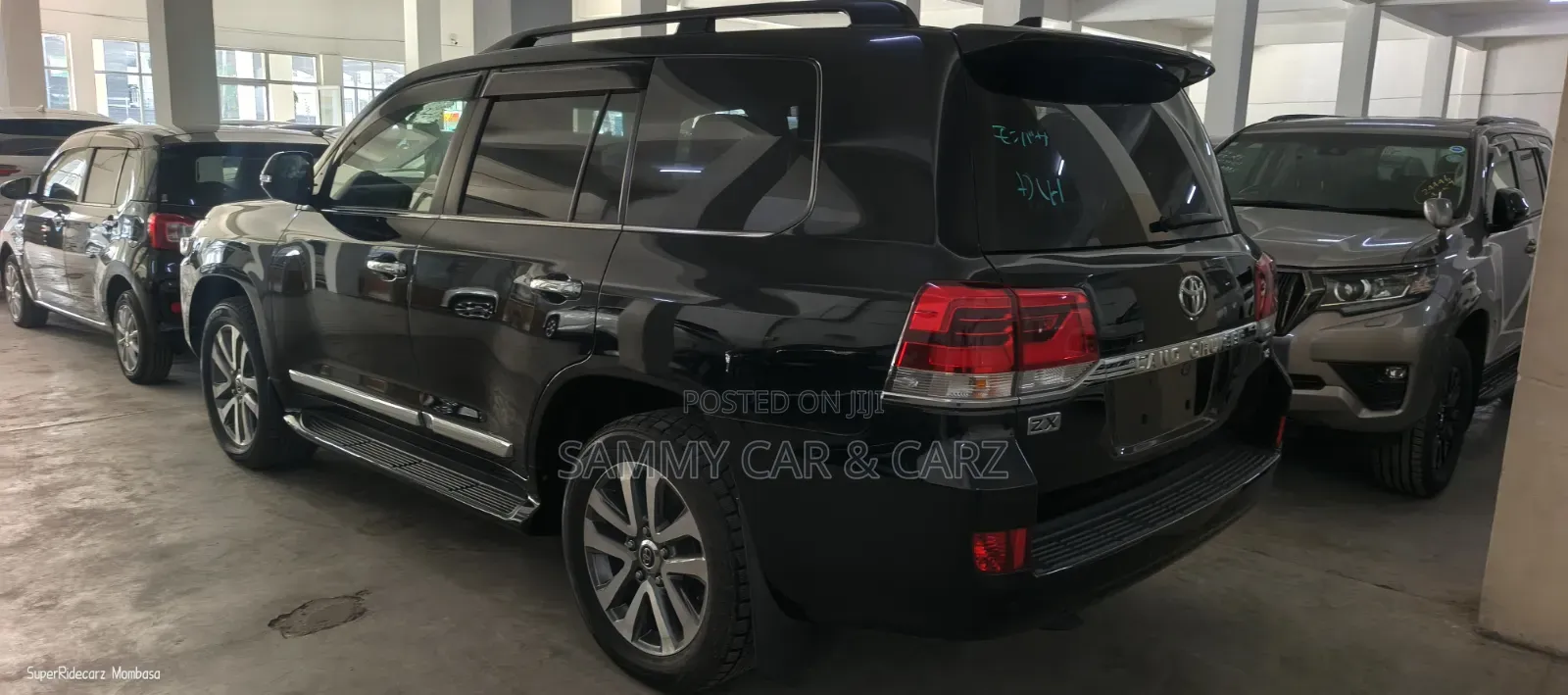 Toyota Land Cruiser 2022 Black