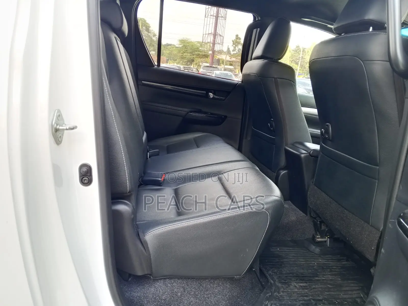 Toyota Hilux 2017 White