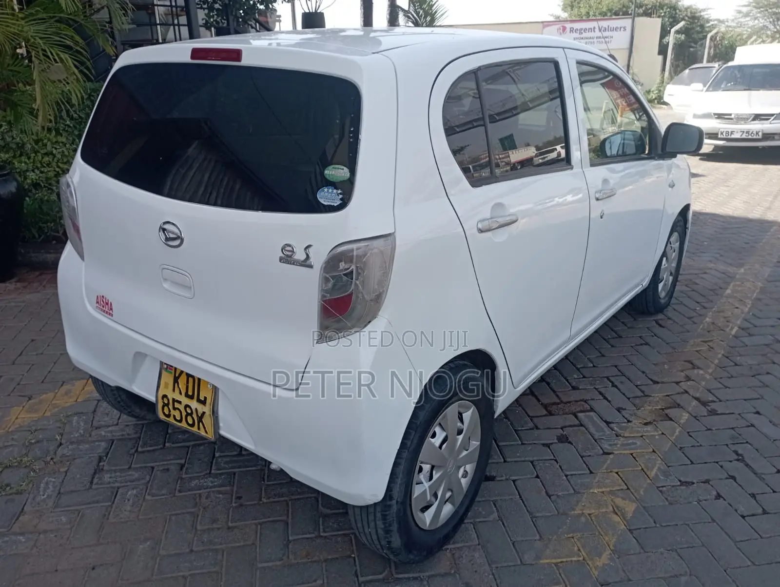 Daihatsu Mira 2015 White