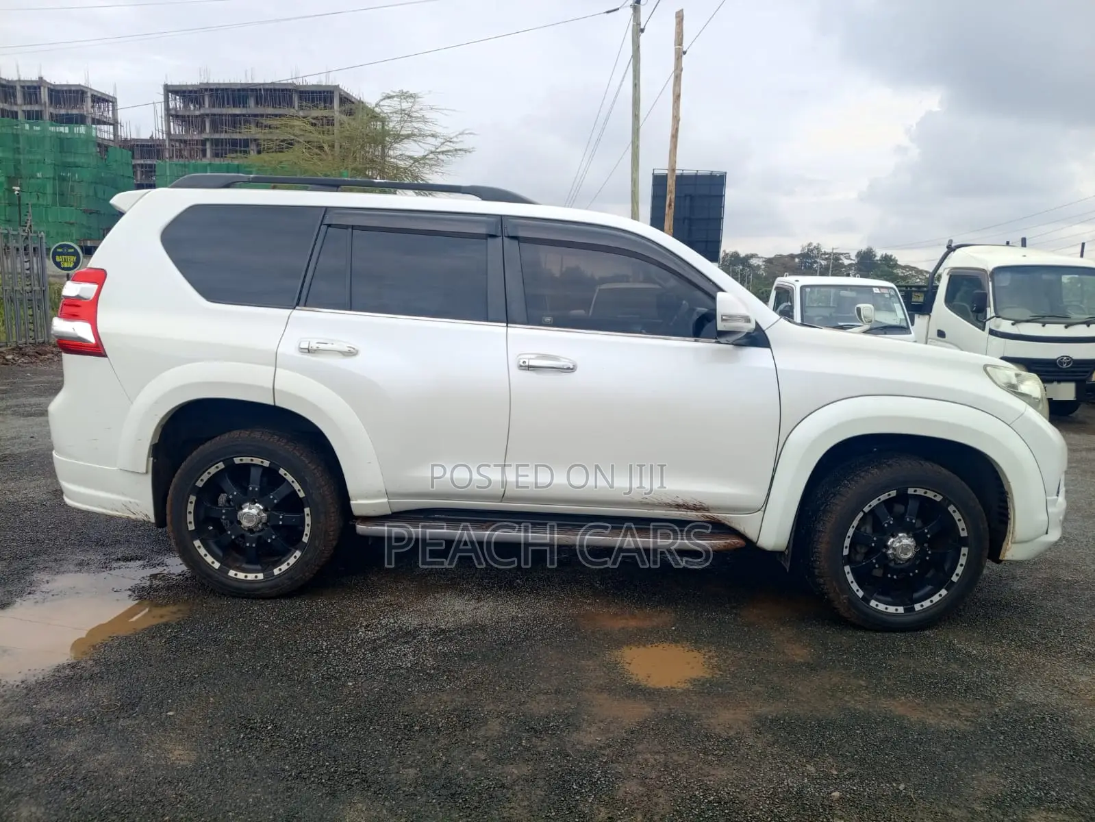 Toyota Land Cruiser Prado 2009 White
