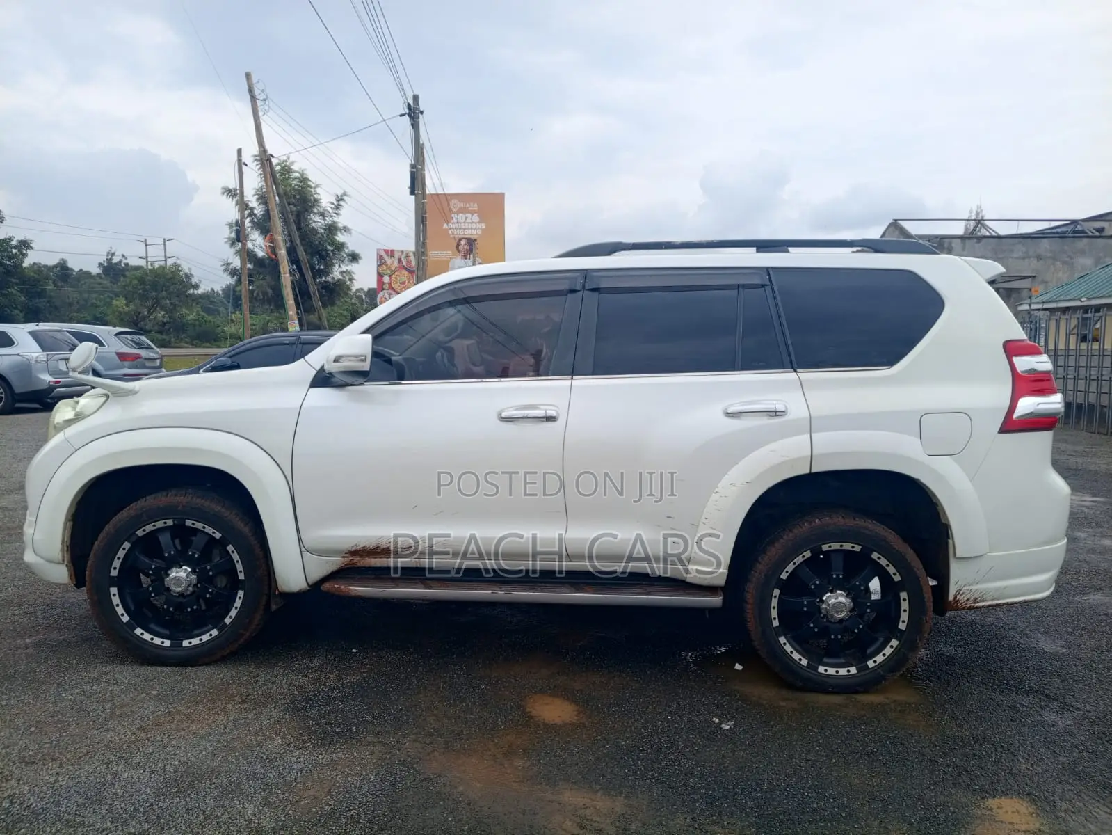 Toyota Land Cruiser Prado 2009 White