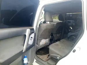 Toyota Land Cruiser Prado 2009 White