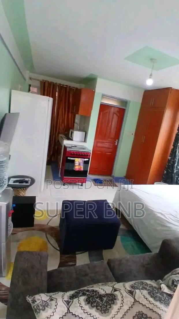 Studio Airbnb in Kasarani Seasons.3 HRS