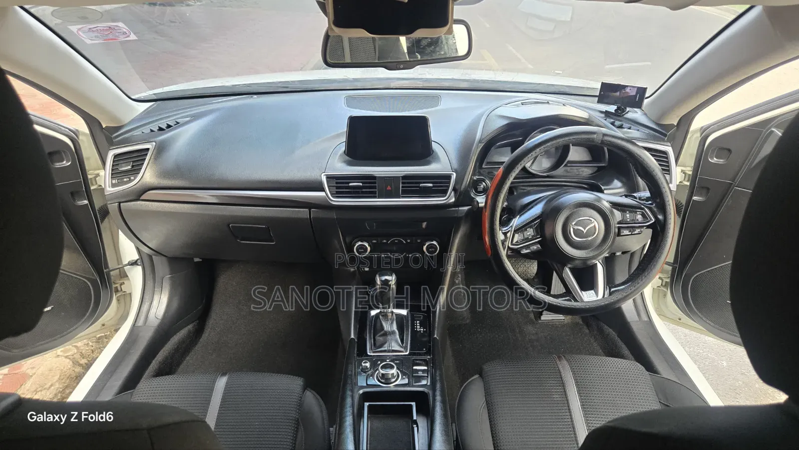 Mazda Axela 2017 White