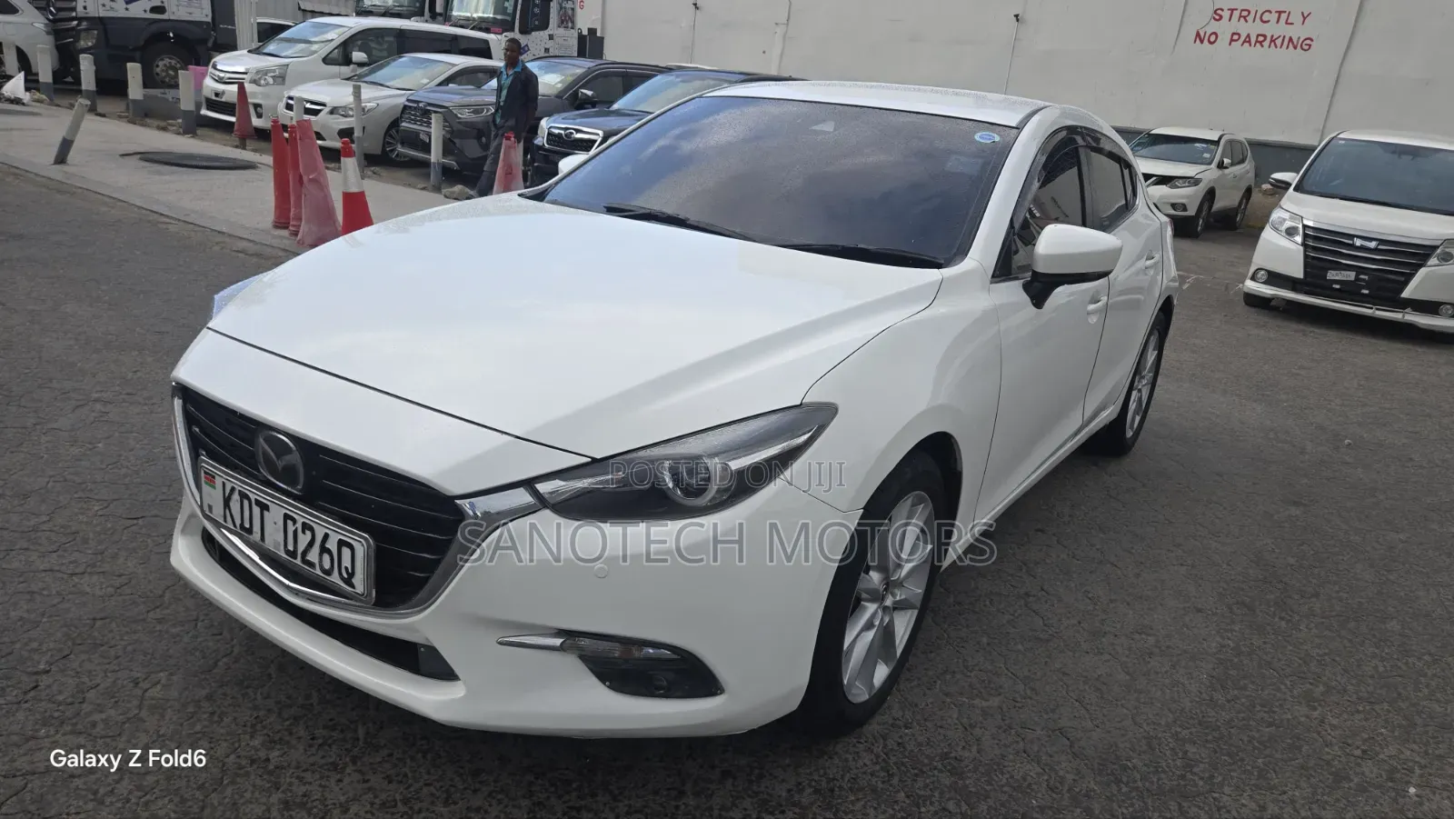 Mazda Axela 2017 White