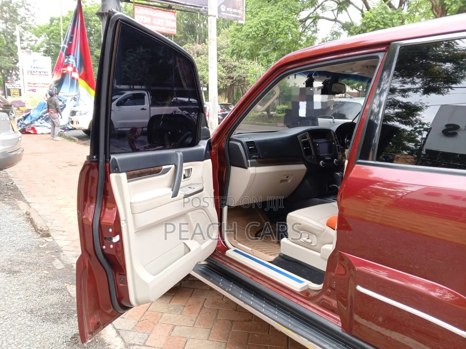 Mitsubishi Pajero 2015 Red