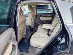 Audi Q5 2015 Black