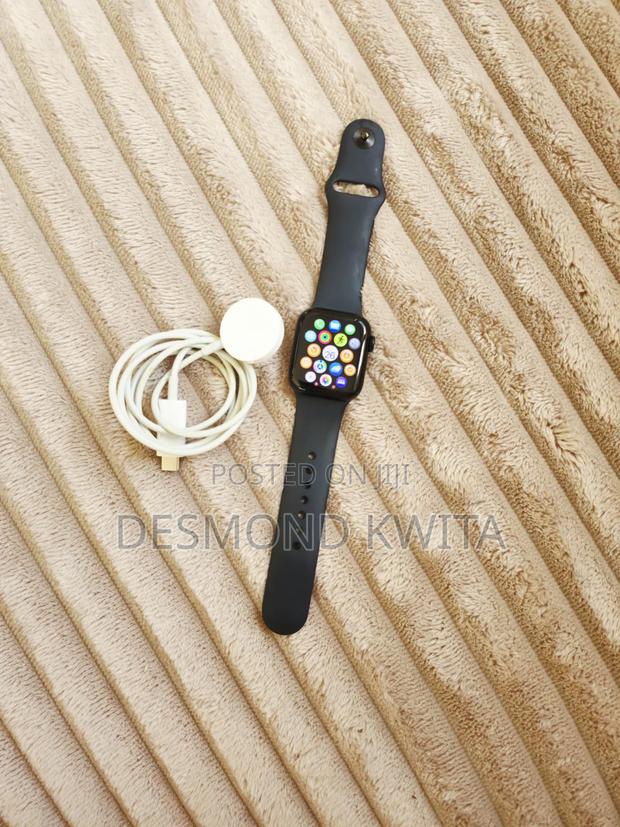 Apple Watch - thumbnail 3