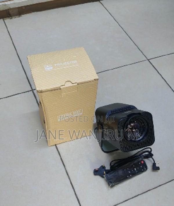 Hy320 Smart Projector 1080p Portable Android Mini Projector