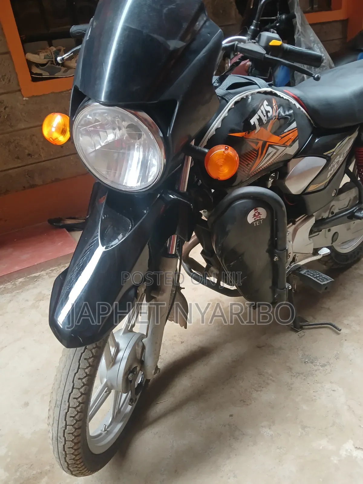 TVS HLX Plus ES 2023 Black