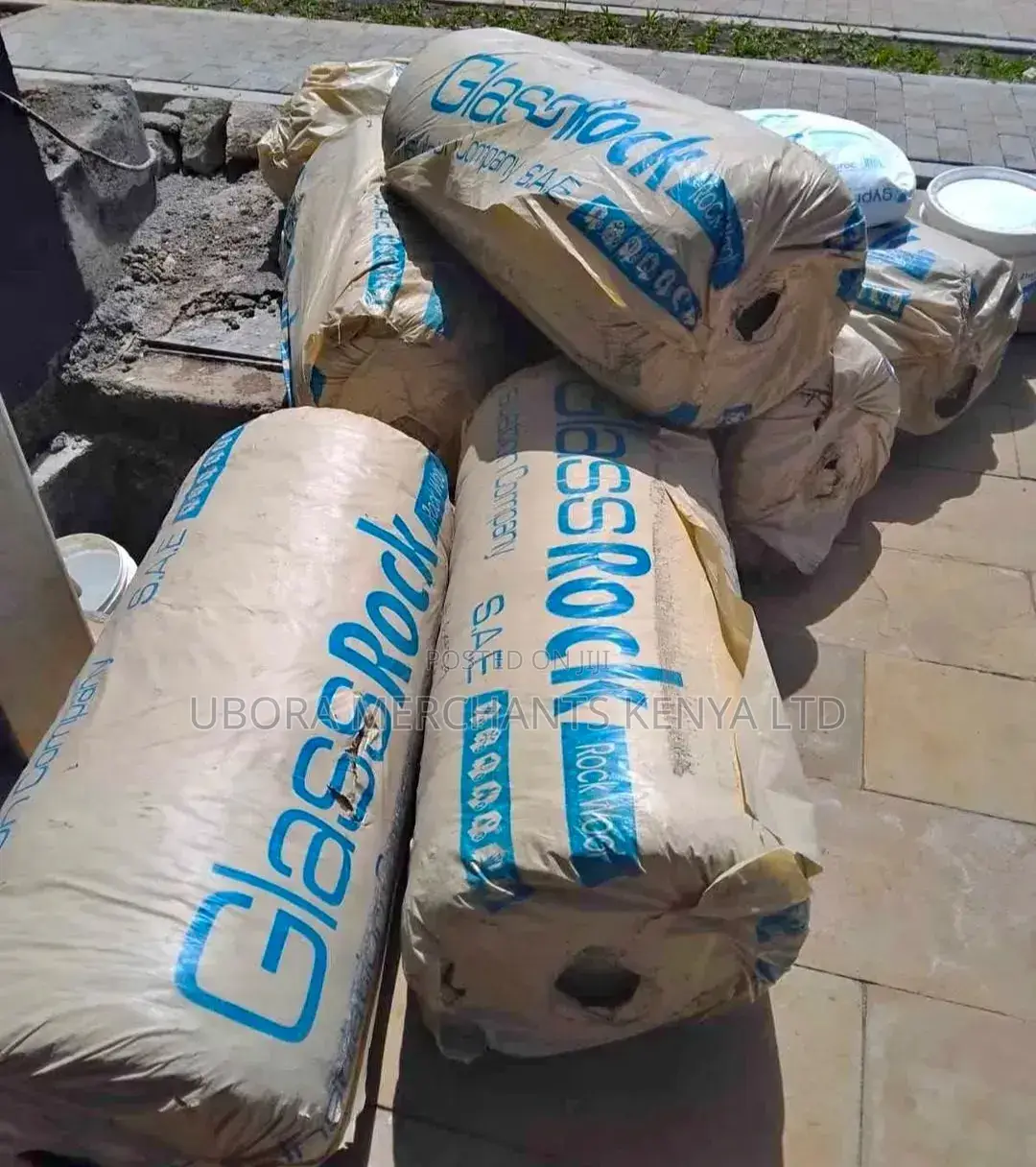Rockwool Insulation Roll With Mesh 1x3m, 100mm