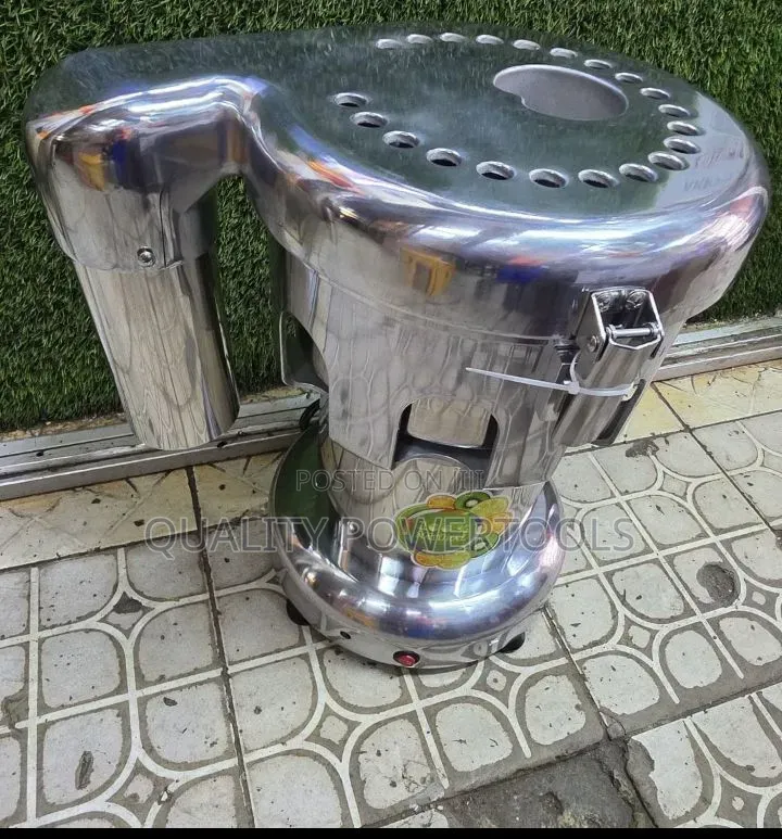 Commercial Juice Extractor