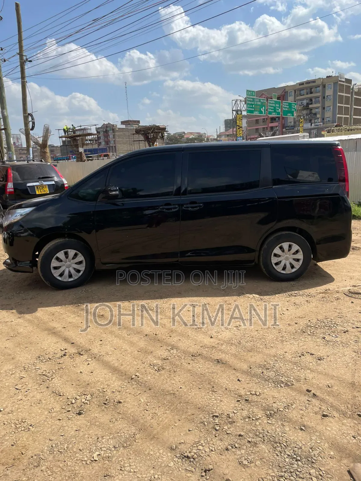 Toyota Noah 2014 Black