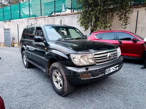 Toyota Land Cruiser 2005 Black