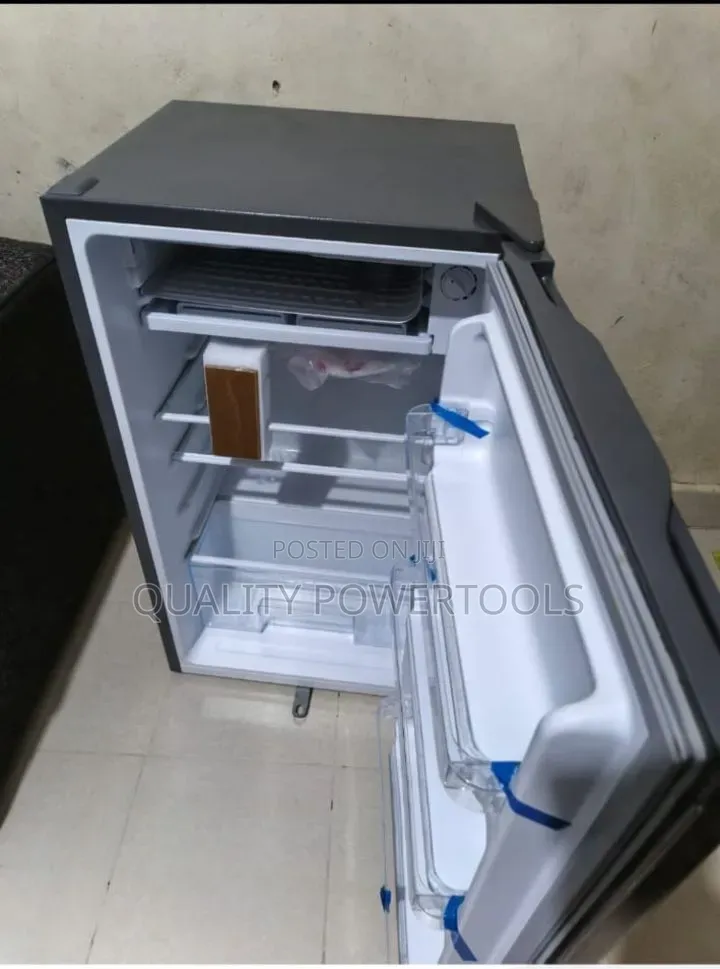 Trusted 90 L Single Door Refrigirator