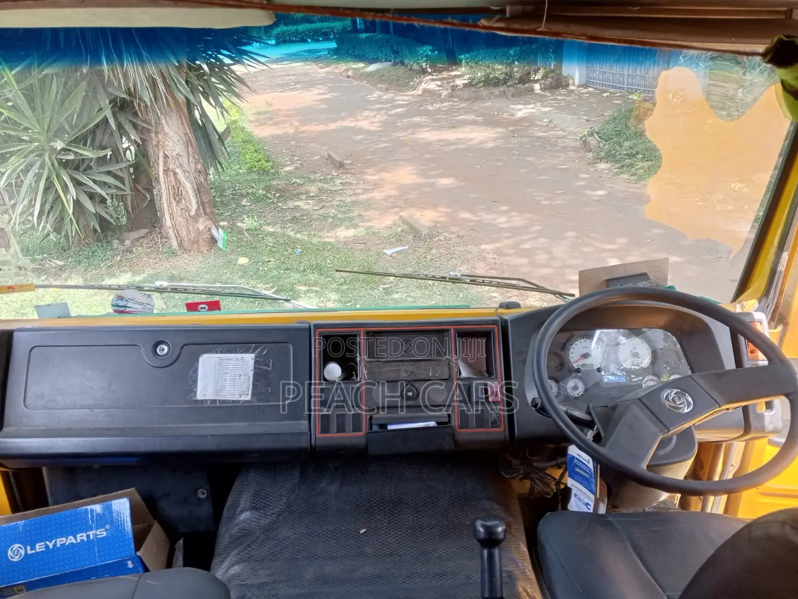Ashok Leyland - 2518 Ii