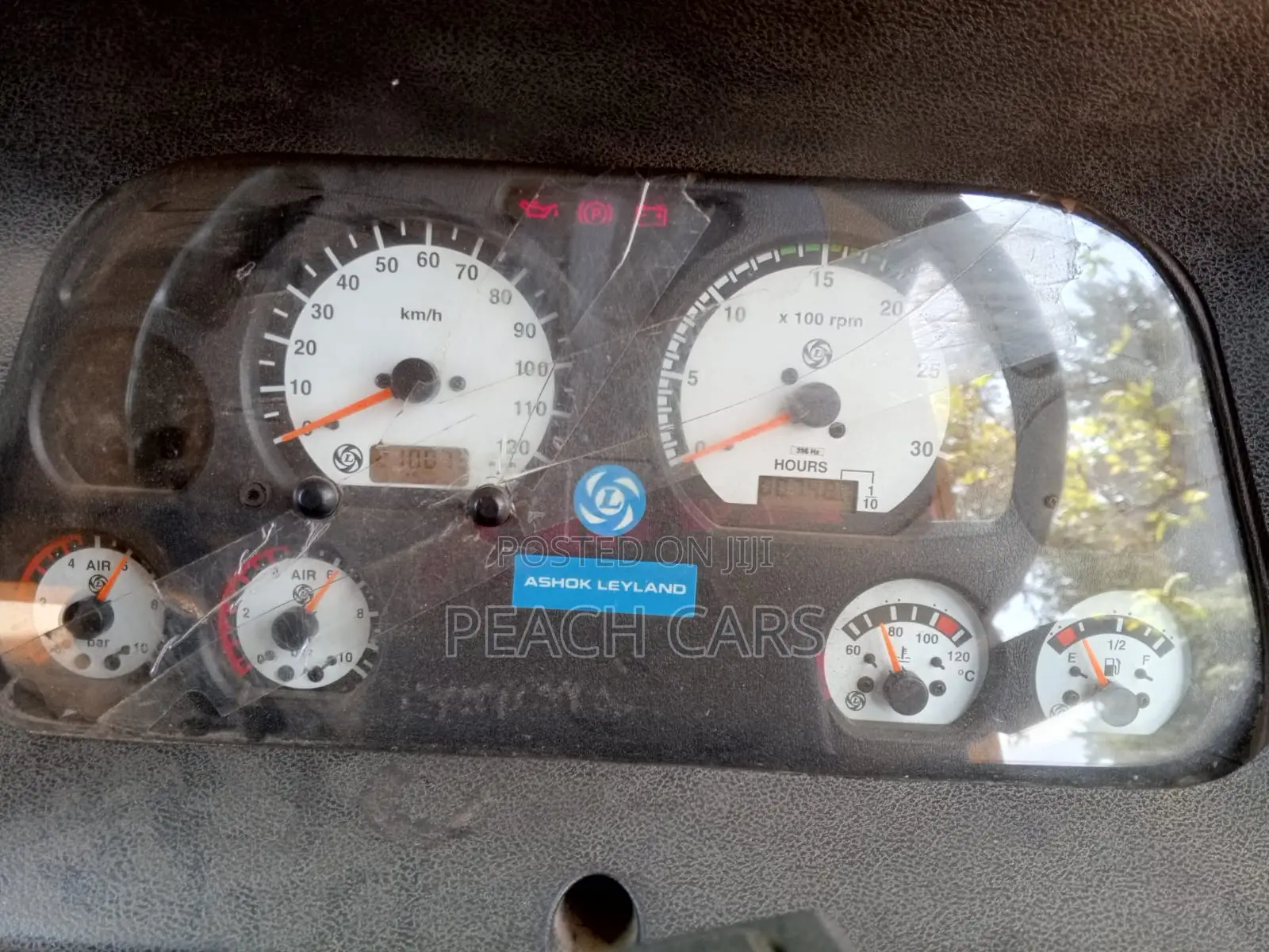 Ashok Leyland - 2518 Ii
