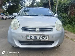 Toyota Passo 2013 Silver