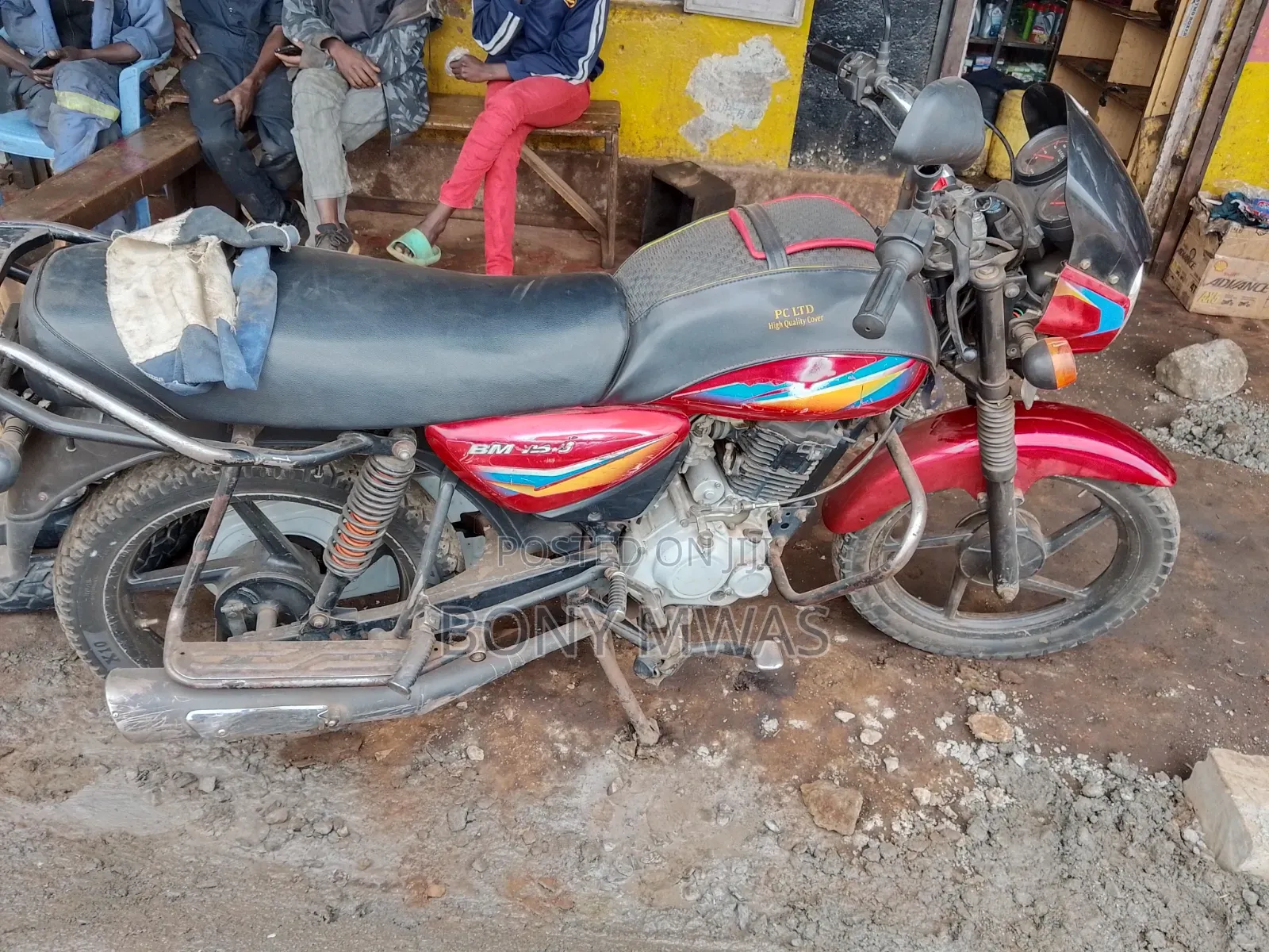 Bajaj Boxer 150 UG 2022 Red
