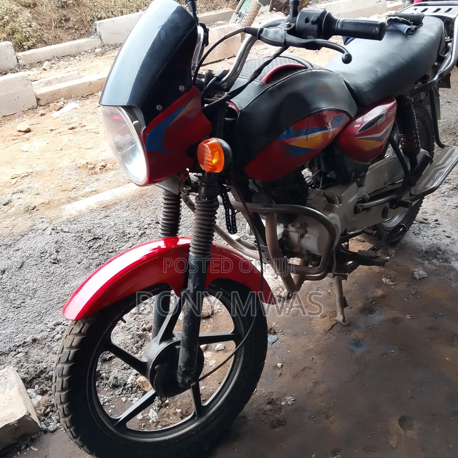 Bajaj Boxer 150 UG 2022 Red