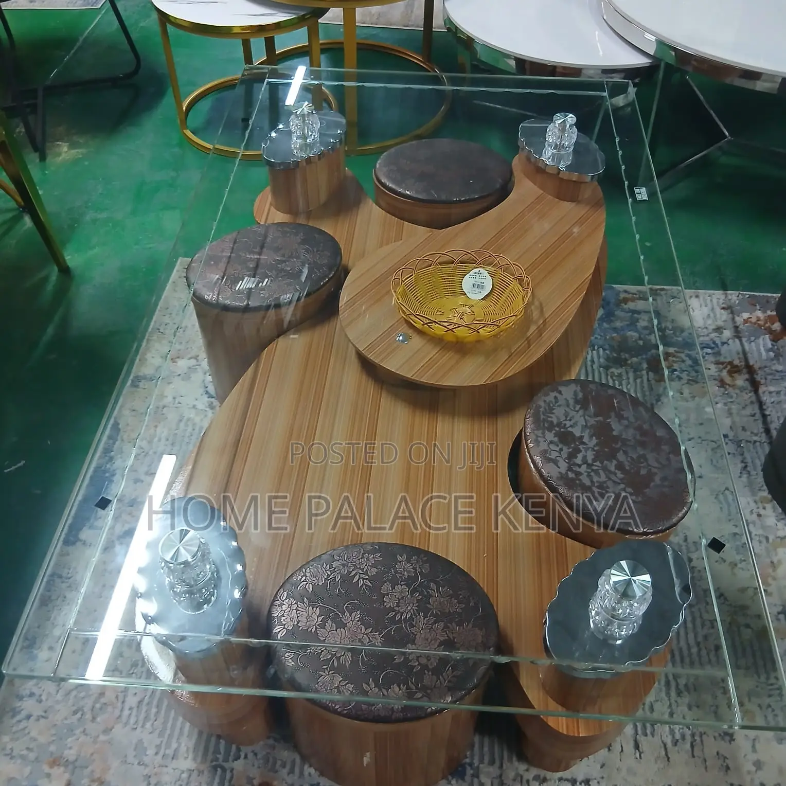 Coffee Table: Large Home Table With Complimentary Stools