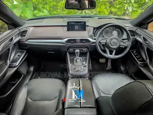 Mazda CX-9 2018 Blue
