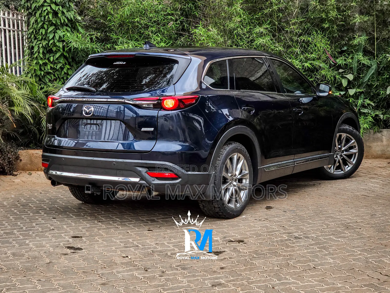 Mazda CX-9 2018 Blue