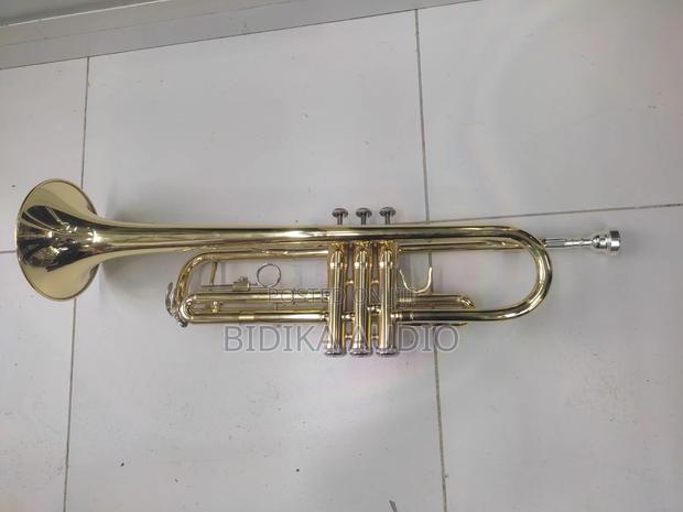 B♭ (B-Flat) Standard Student Trumpet - thumbnail 2