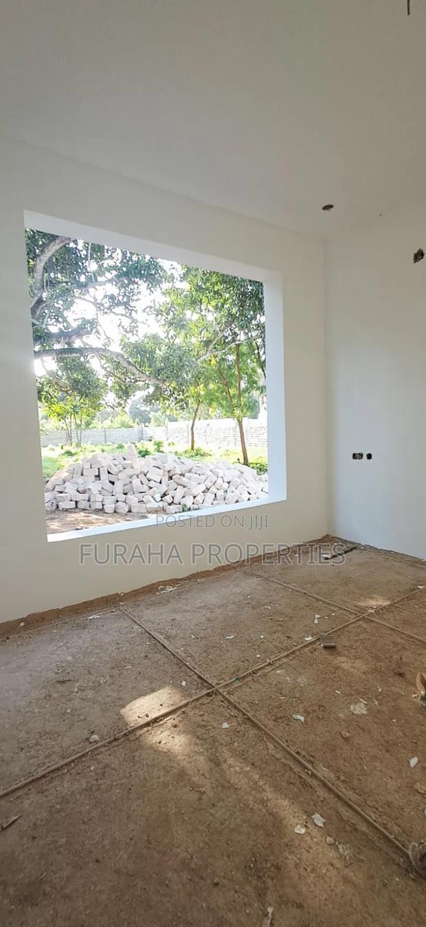 3bdrm Bungalow in Diani for sale - thumbnail 7