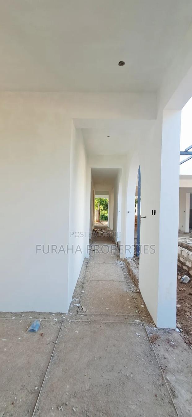 3bdrm Bungalow in Diani for sale - thumbnail 10