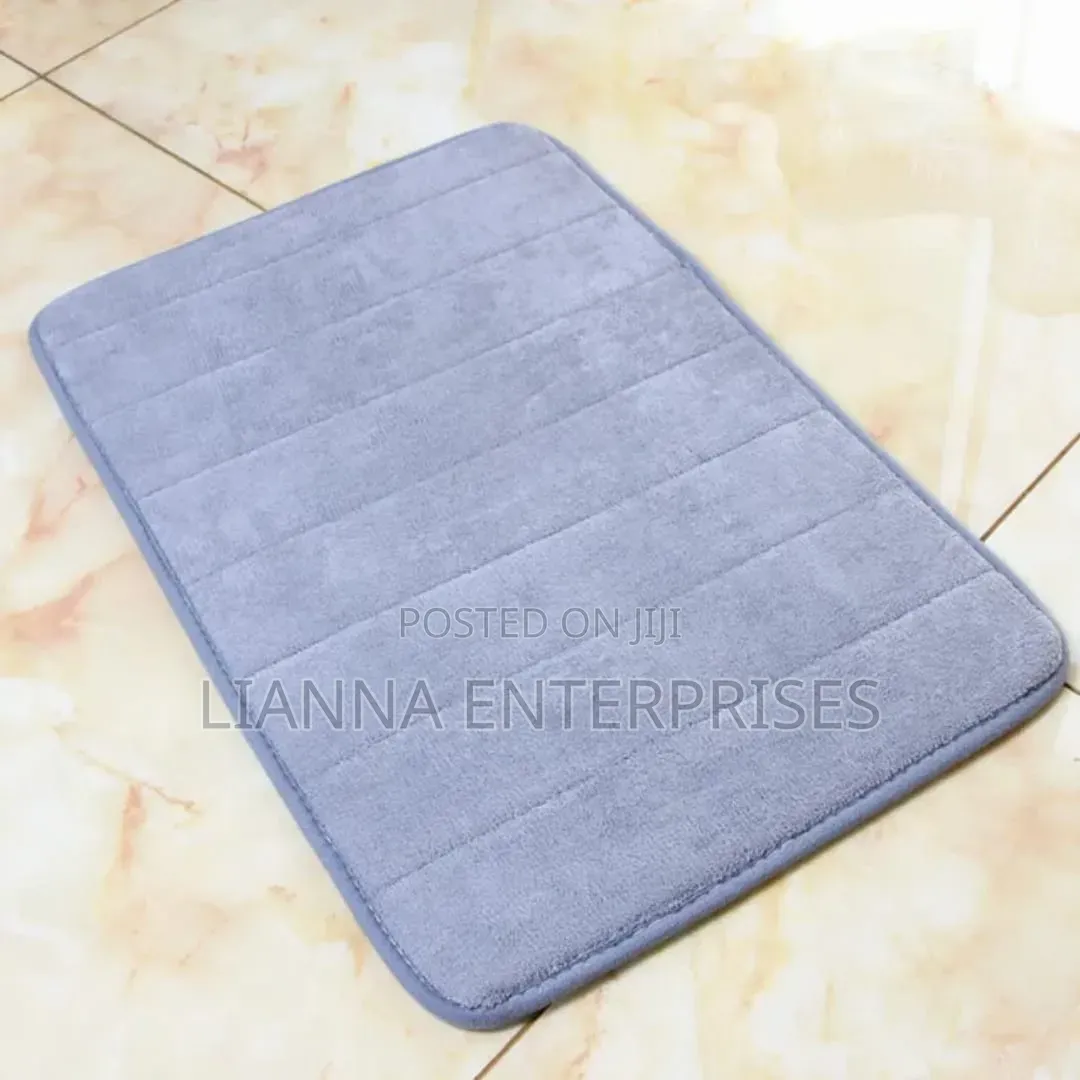 Super Absorbent Memory Foam Bath Mat