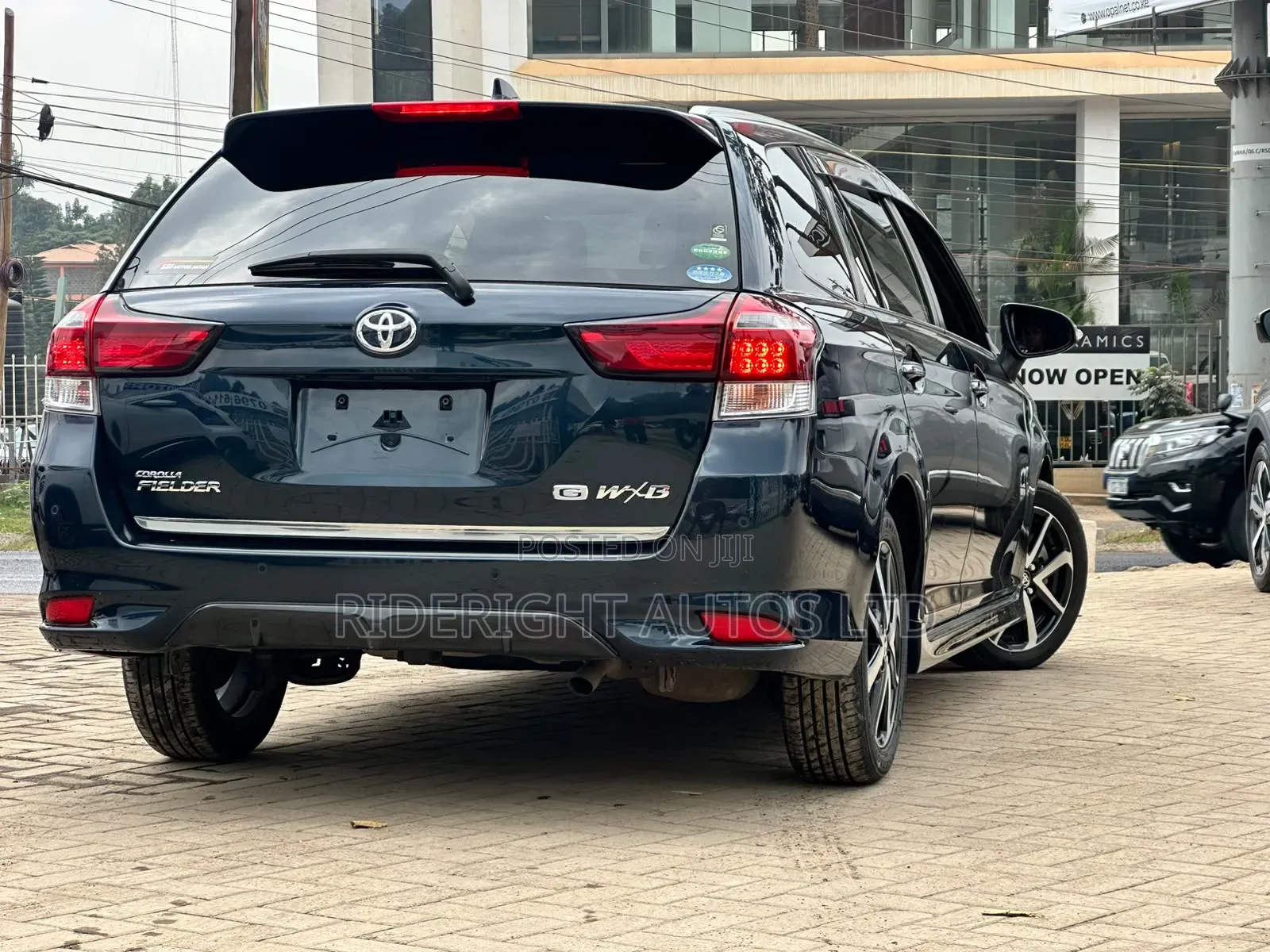 Toyota Corolla Fielder 2018 Black