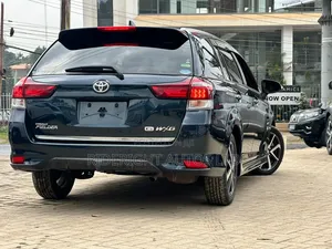 Toyota Corolla Fielder 2018 Black