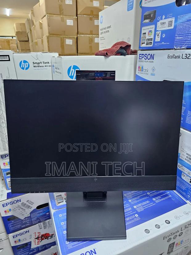 Hp Monitor Edge to Edge 24" With Webcam Microphone and Speaker