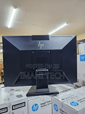 Hp Monitor Edge to Edge 24" With Webcam Microphone and Speaker