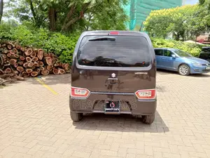 Suzuki Wagon R 2018 Brown