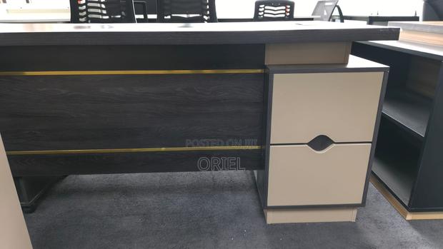 Office Desk : Modern Executive Office Desk- 1.8m - thumbnail 12
