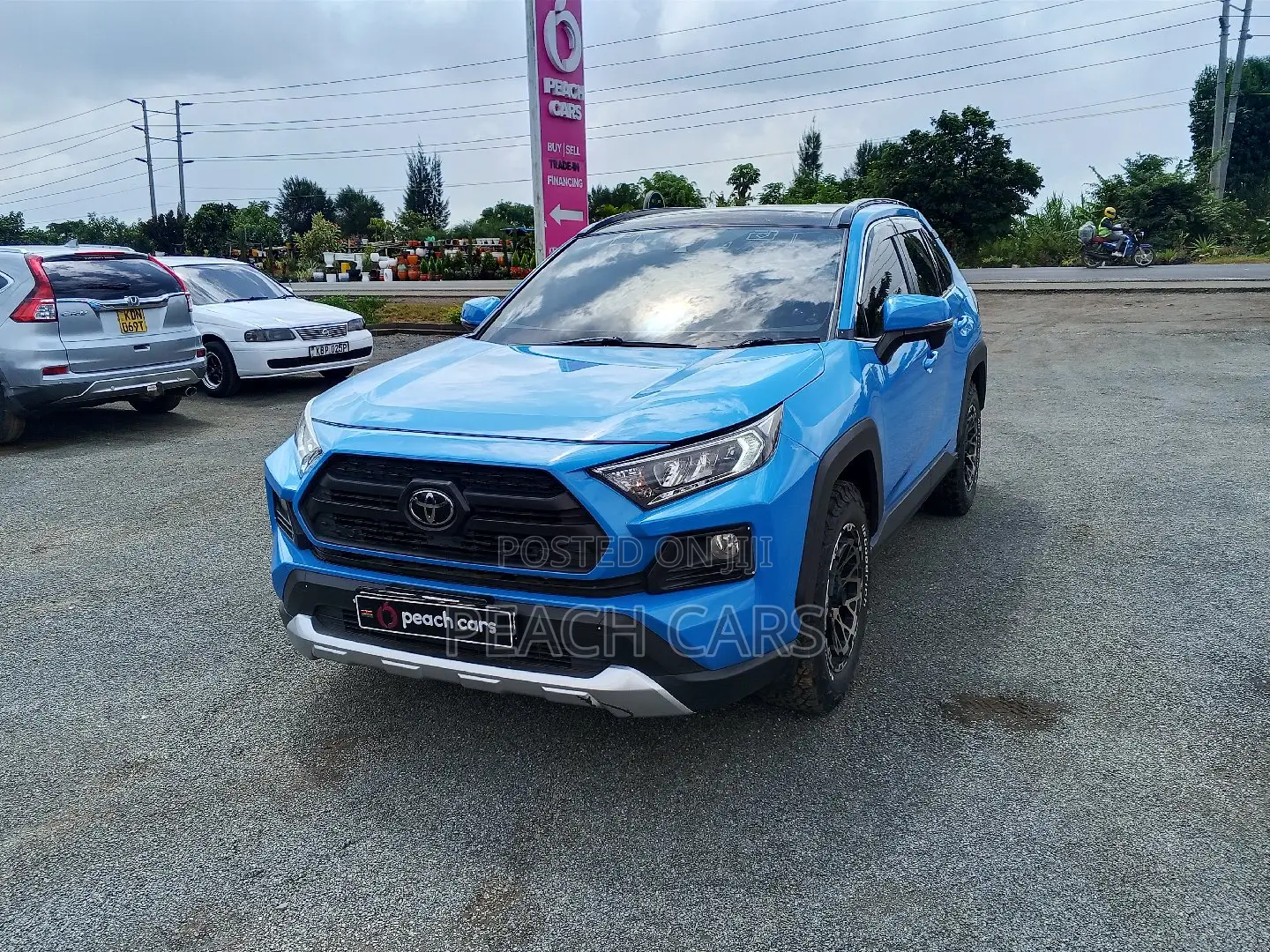 Toyota RAV4 2019 Blue