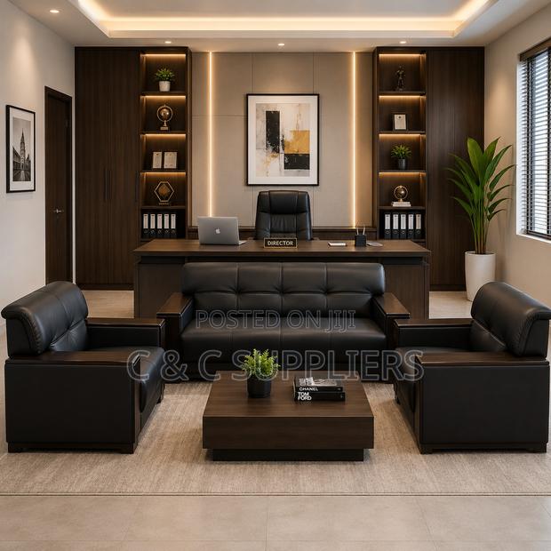 Executive Sofa Set. - thumbnail 2