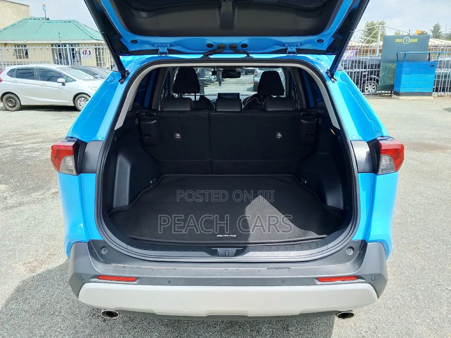 Toyota RAV4 2019 Blue