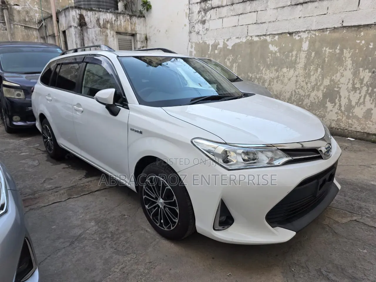 Toyota Corolla Fielder 2019 White