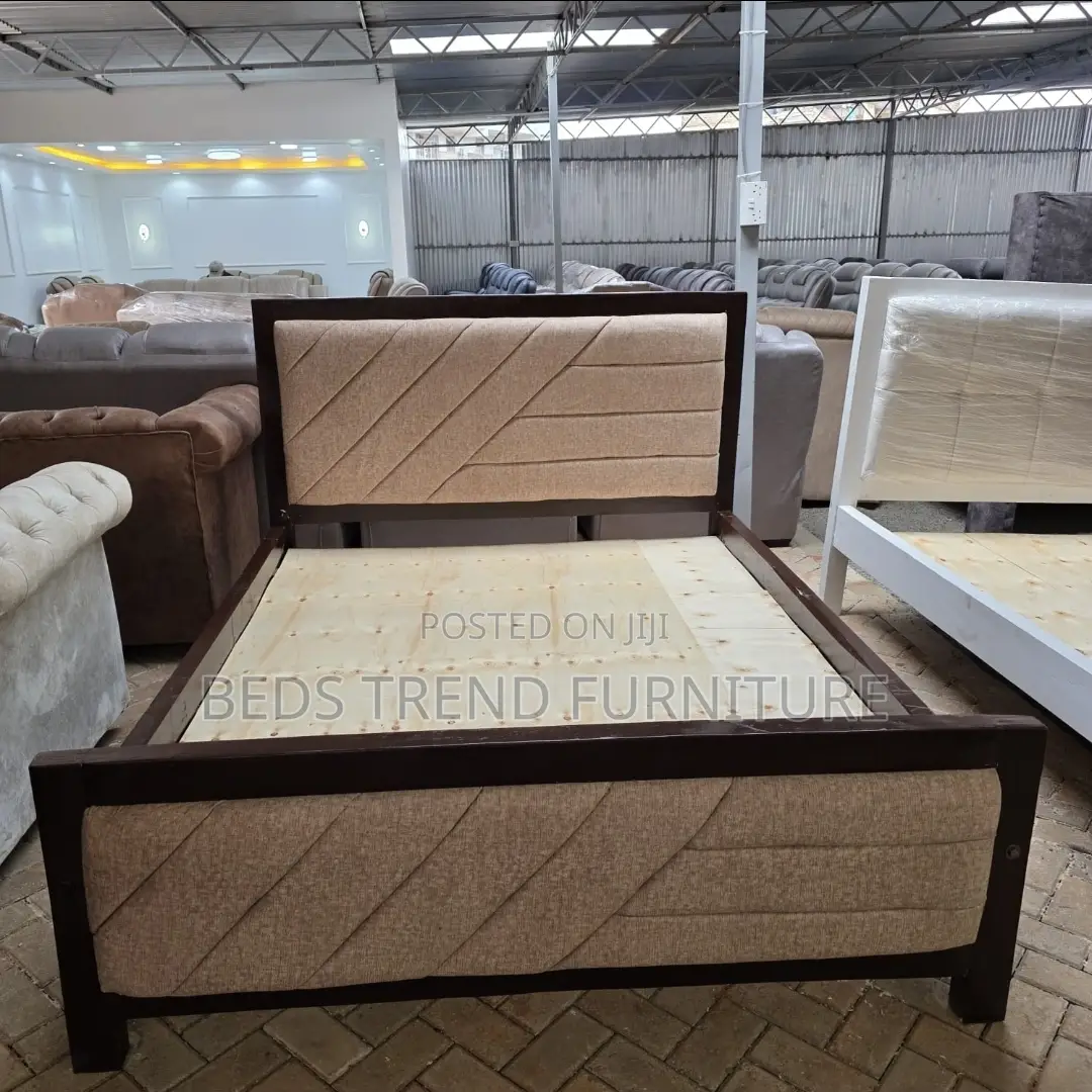 5 by 6 Mocket Bed – Brown Wooden Frame